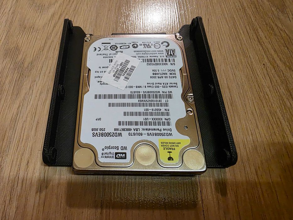 Адаптер за хард дискове 2.5 към 3.5