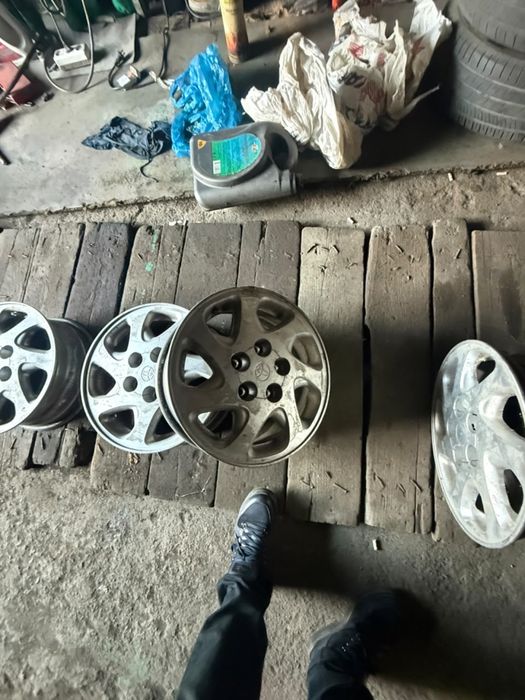 Диски с резиной 205/65/15