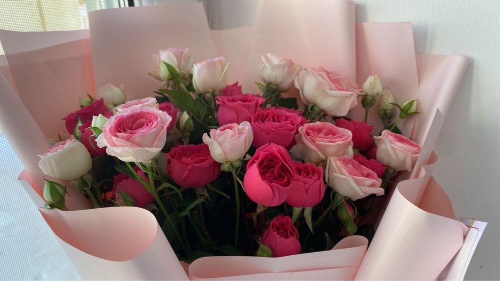 Продам цветы( розы, кустовые розы)