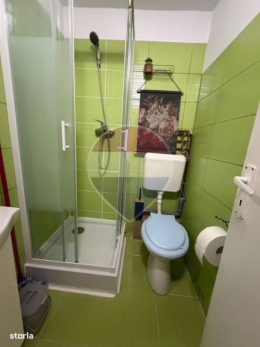 Garsoniera moderna, Astra!