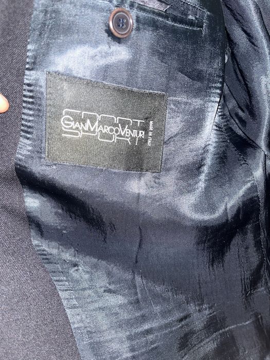 Пиджак двубортный