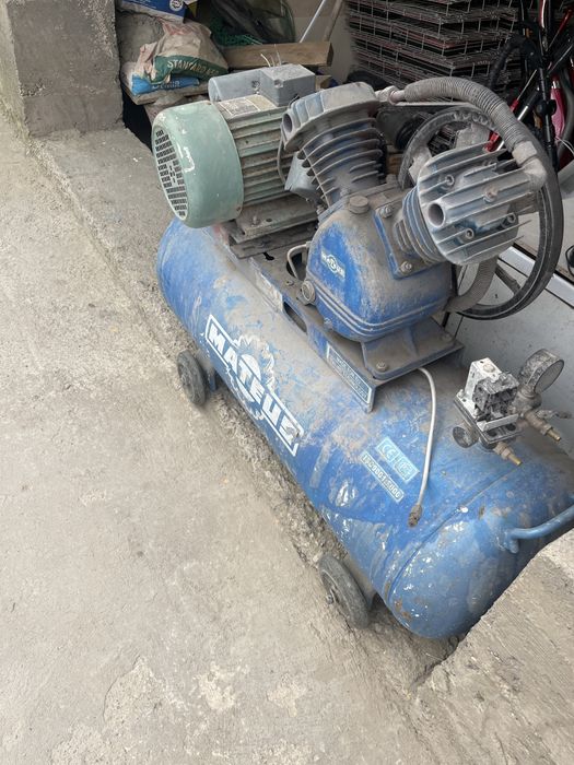 Компрессор 100л