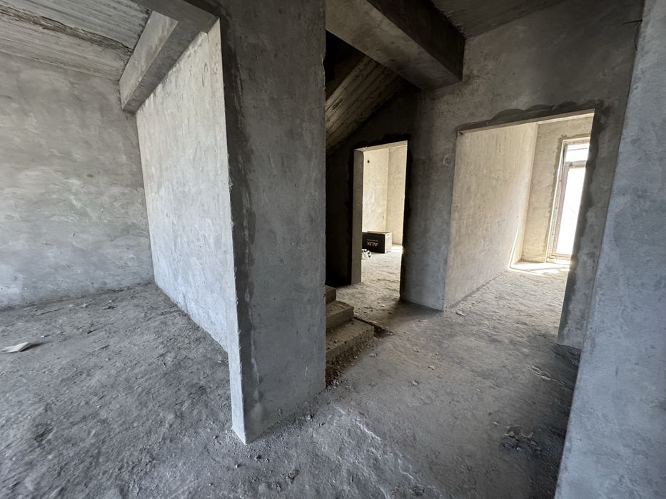 Продается дом (танхаус)