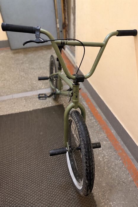 Велосипед BMX 2025 года