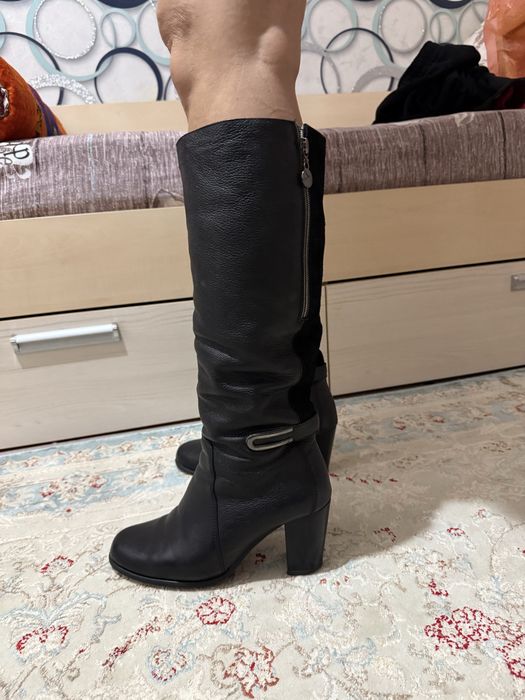 Продаётся кожанные сапоги зимний