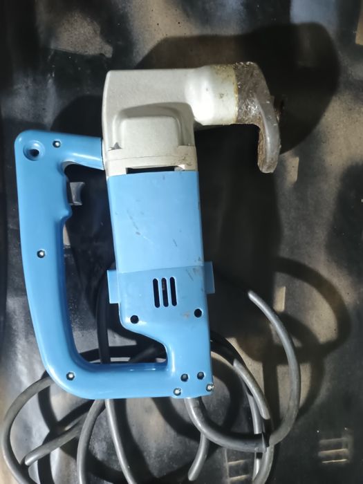 Руска  Ел.ножица за ламарина