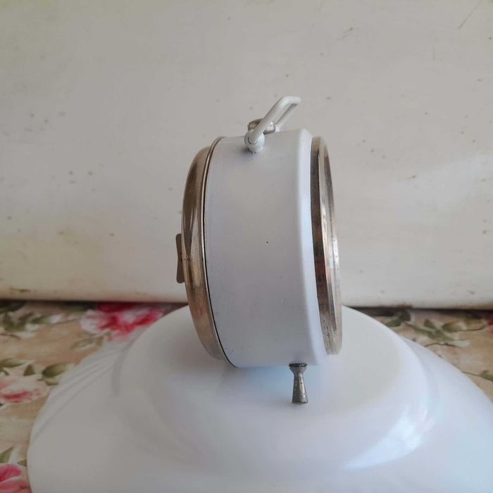 Ceas desteptator mecanic JNSA fabricat in fosta YUGOSLAVIA