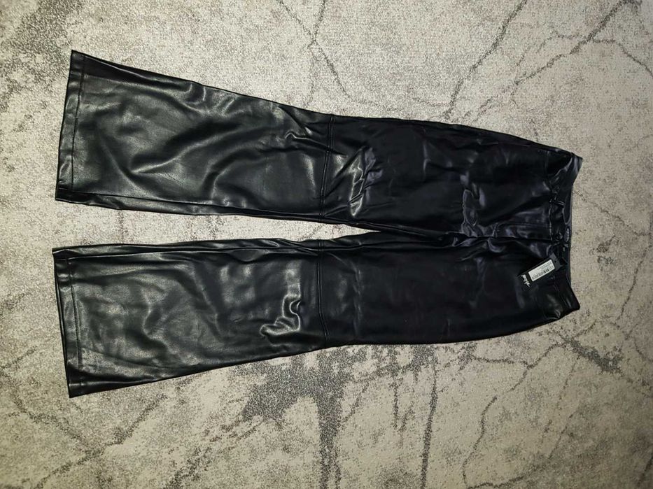 Pantaloni din piele Nasty Gal