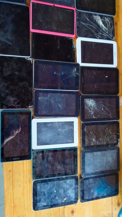 Lot tablete sparte