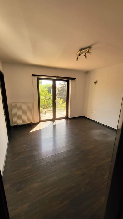 Proprietar închiriez casa Dumbravita 230mp utili