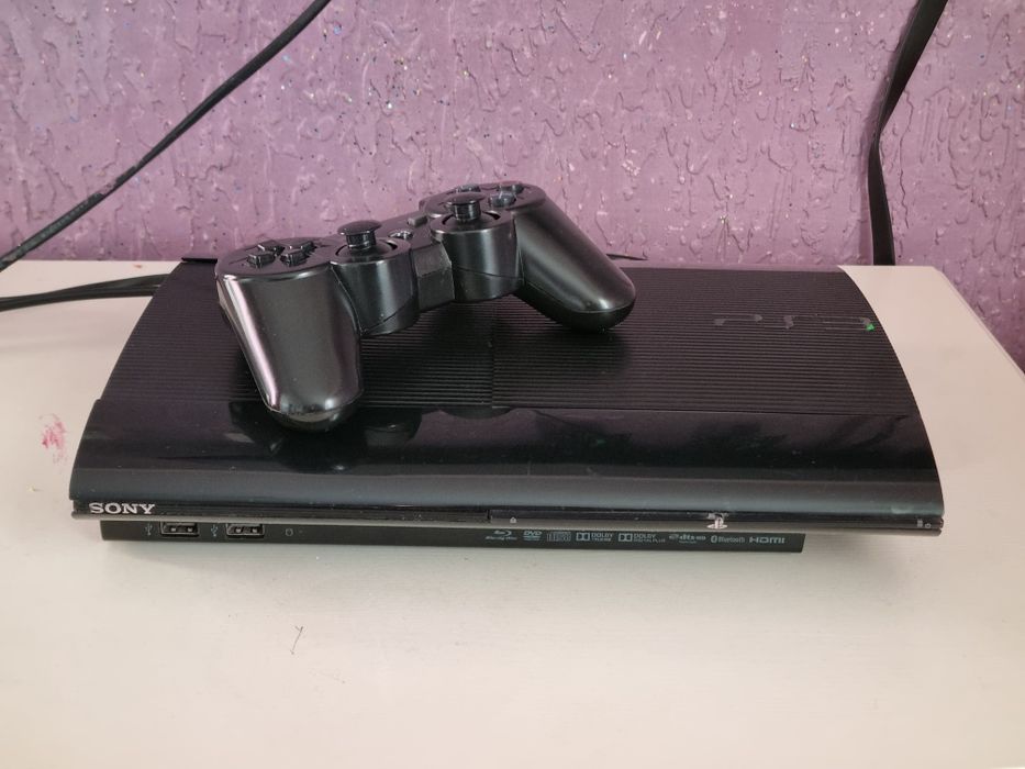 Продается playStation 3 с 22 играми