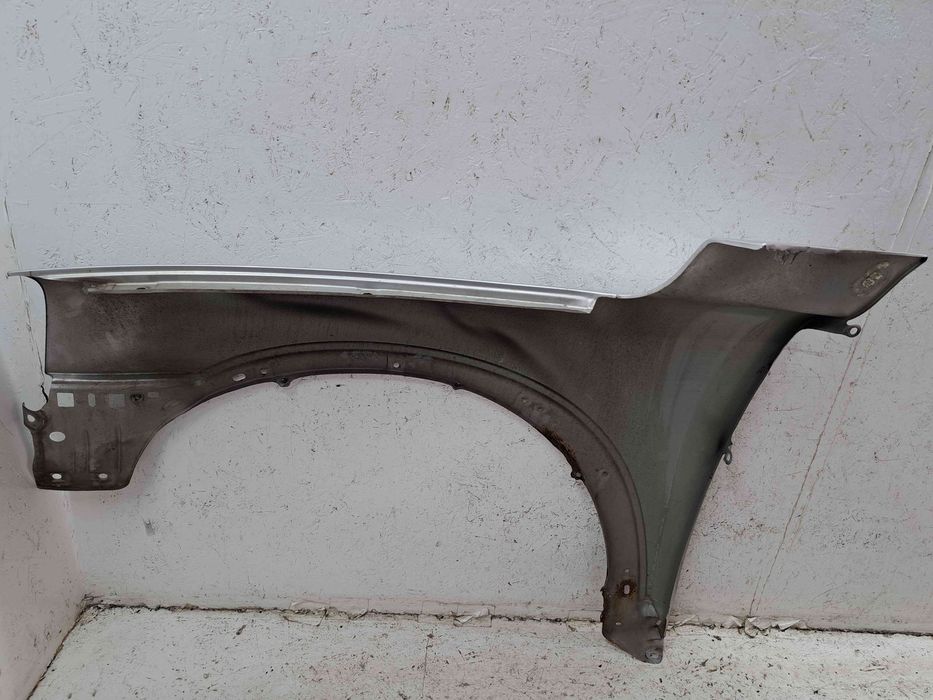 Aripa dreapta fata Volvo XC90 [Fabr 2002-2014] SILVER
