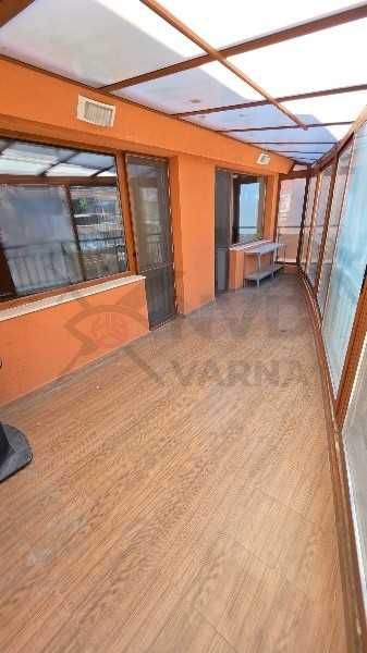 Дава се под наем тристаен апартамент с гараж в Бриз! 21894692