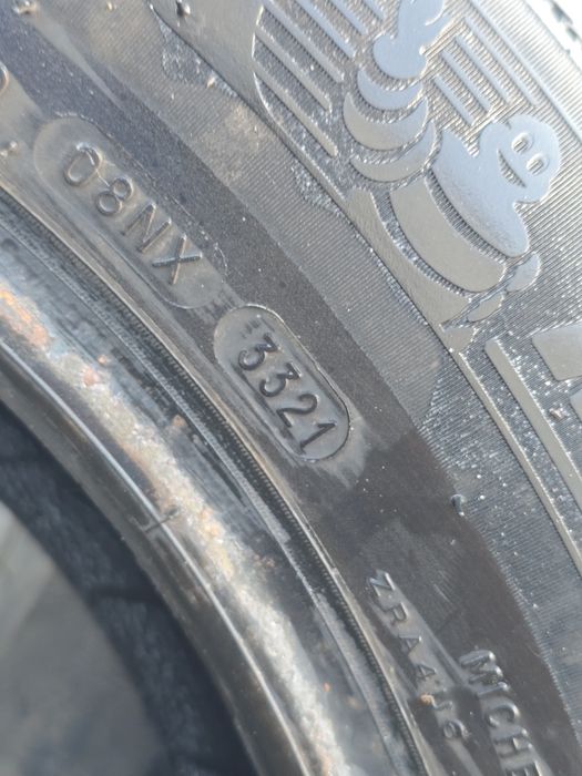 215 60 16 Michelin