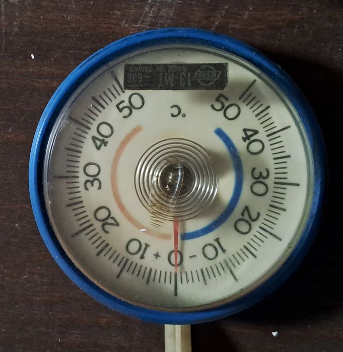 Termometru vechi  din 2011