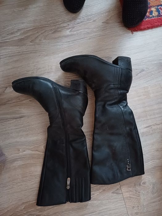 Сапоги кожанные черные