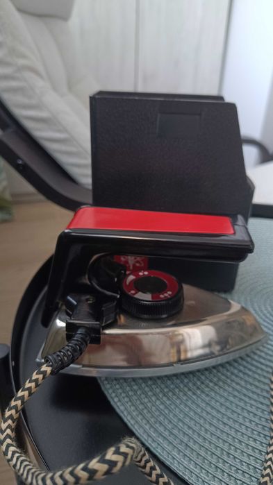 Ютия за път. Ретро. Произведена в Харков.