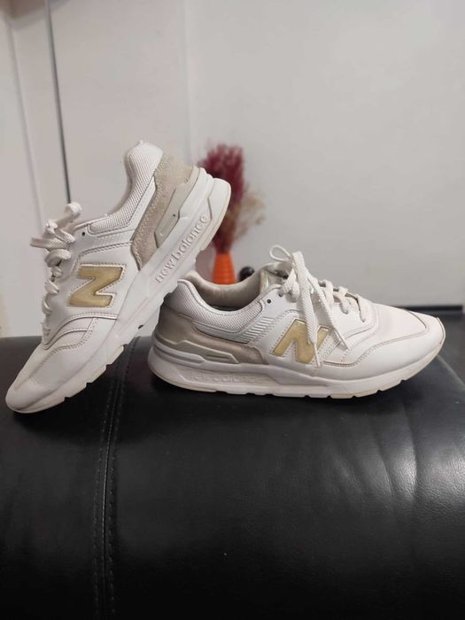 Маратонки New Balance