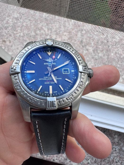 Breitling Avenger V17310 Blackbird 48mm Titanium