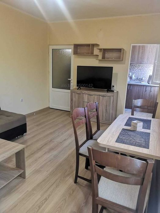 Дава се под наем Едностаен апартамент в Пловдив, Тракия - 40 кв.м за 273.87 € - Снимка #2