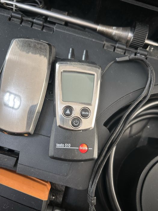 Testo 300 Longlife tester pentru gaze