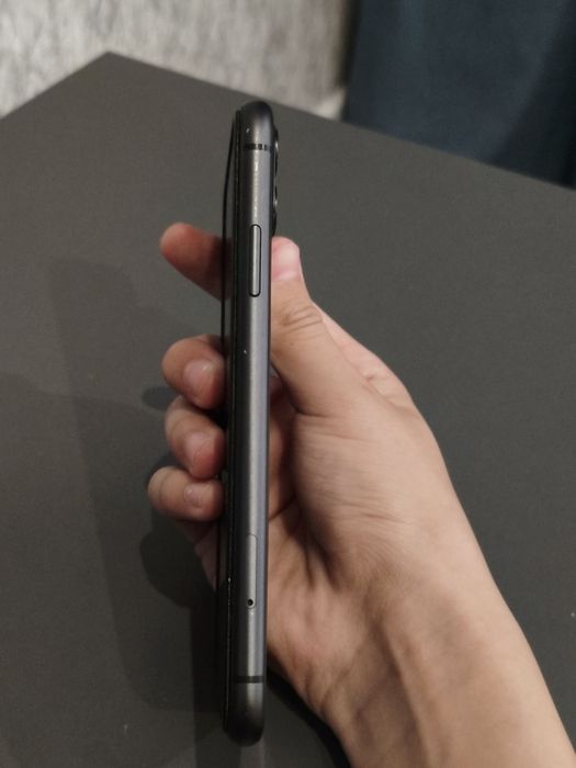 iPhone 11 Б/У, АКБ 83%, 128гб