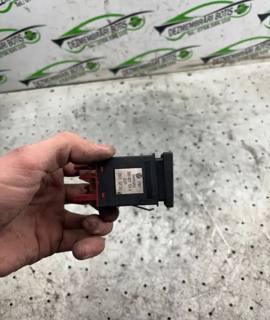 Buton esp 3B0 927 134 A Volkswagen VW Passat 2004 1.9 TDI MT (101 hp)