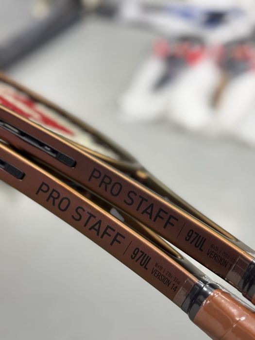 Rachetă tenis Wilson Pro Staff 97UL - 270g (Grip L0 / L1)