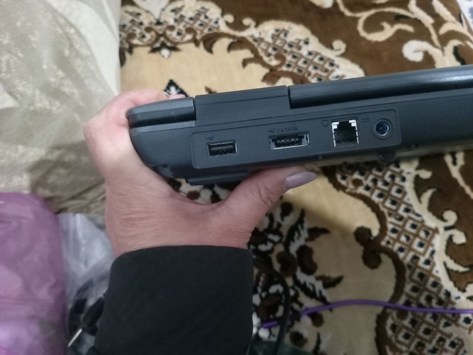 Ноутбук старый версия Acer