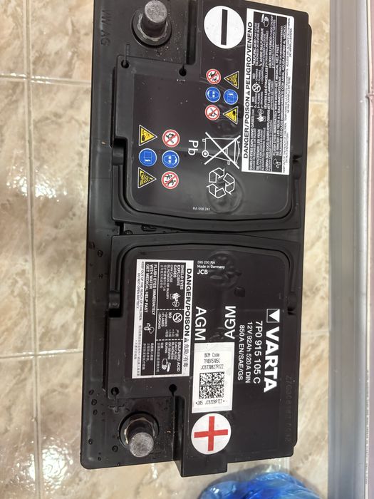 Акумулатор Varta AGM