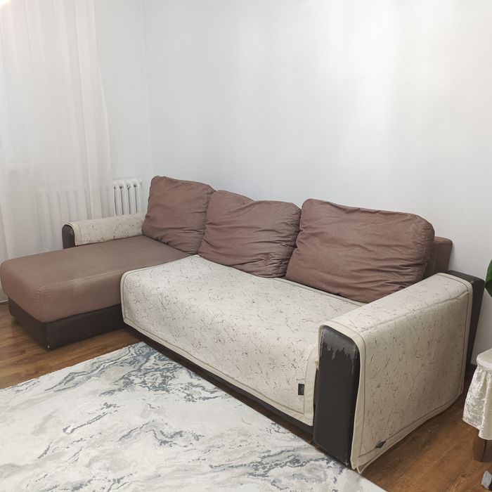 Диван кровать подушки