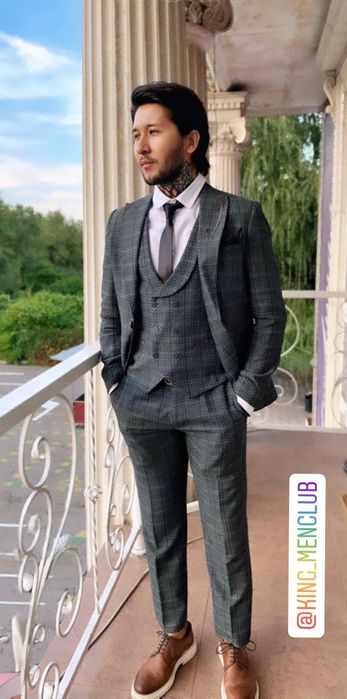 Прокат мужских костюмов