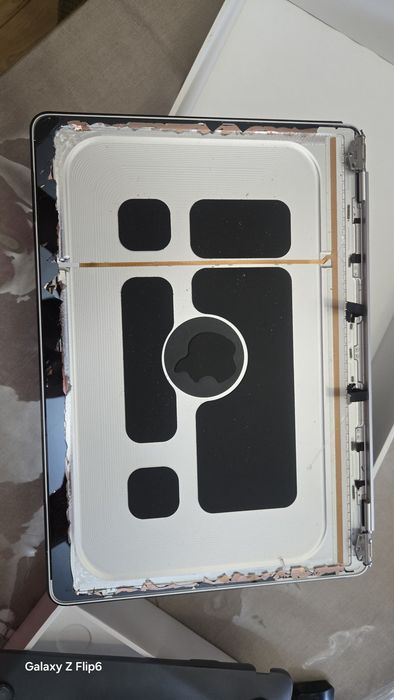 Macbook air A2337 8/256