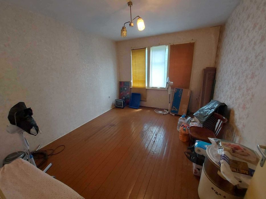 Продава се Четиристаен апартамент в Търговище, Център - 120 кв.м за 1020 €/кв.м - Снимка #7