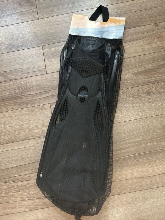 Продам новые ласты для плавания