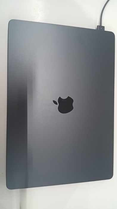 Макбук macbook apple air 15 m3 8c