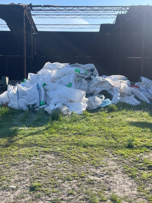 Debarasari complete,ridicare moloz resturi de materiale din construcți