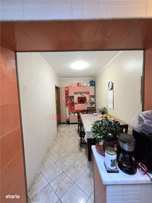 Apartament 4 Camere in Vila, Curte si Intrare Separata, Zona Andrei Sa