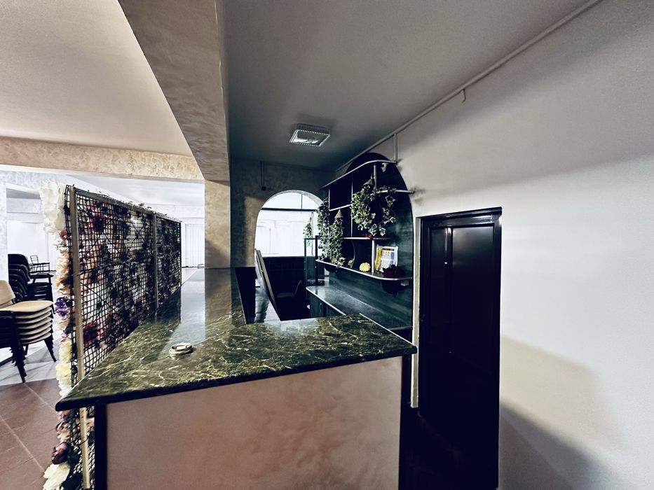 Investitie.Spațiu comercial de închiriat-centru Belcești/ 347 mp utili