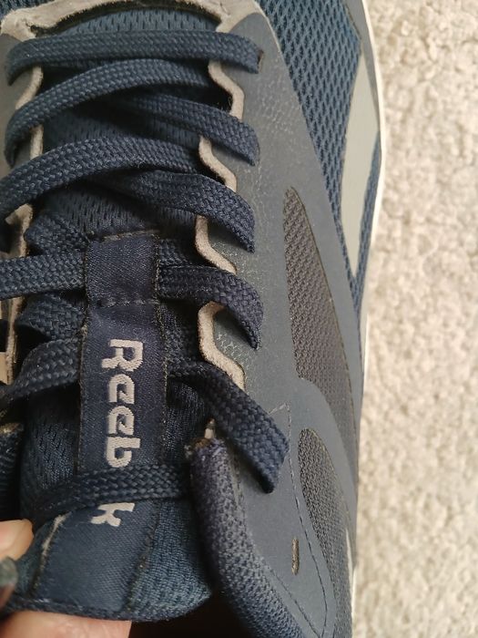 Reebok original krasovki, 43, ajoyib va qulay