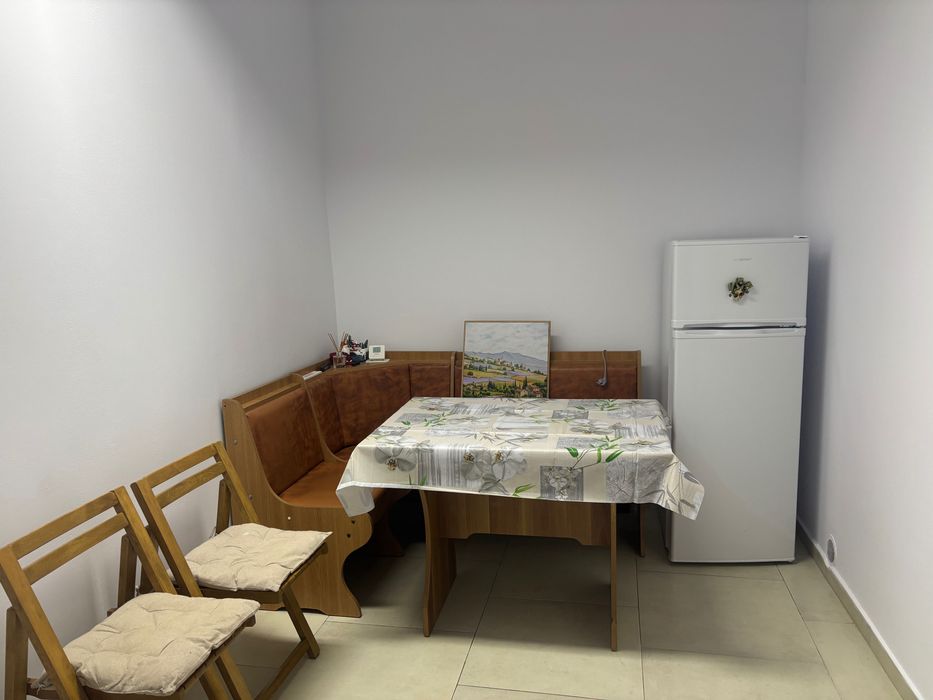 Închiriez apartament Valea Lupului