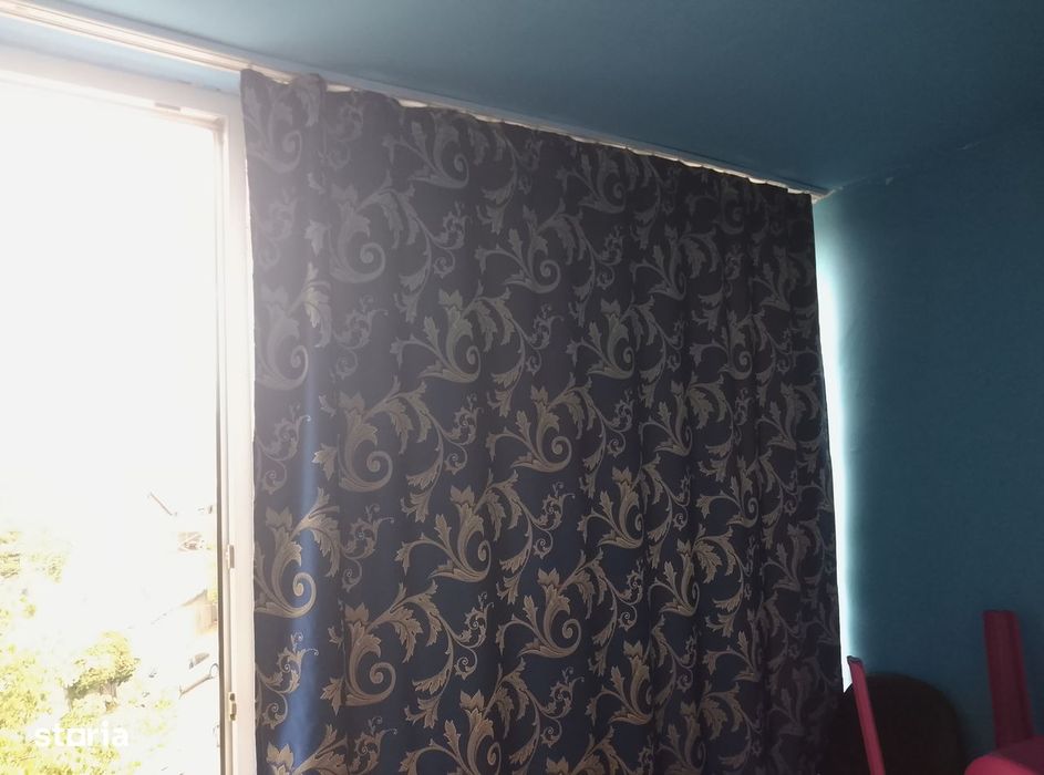 Apartament decomandat cu 2 camere și balcon închis