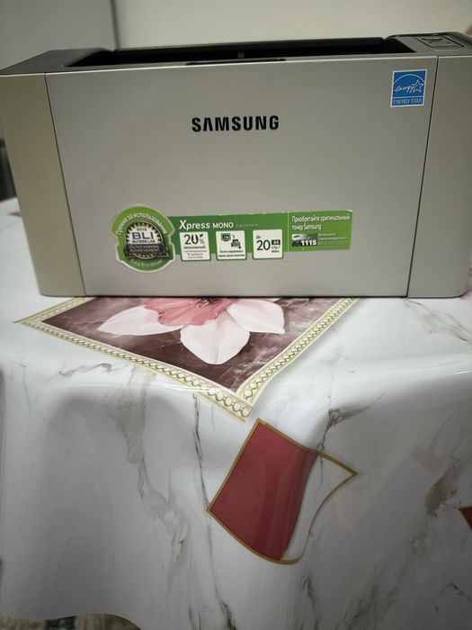 Продам б/у принтер 5000