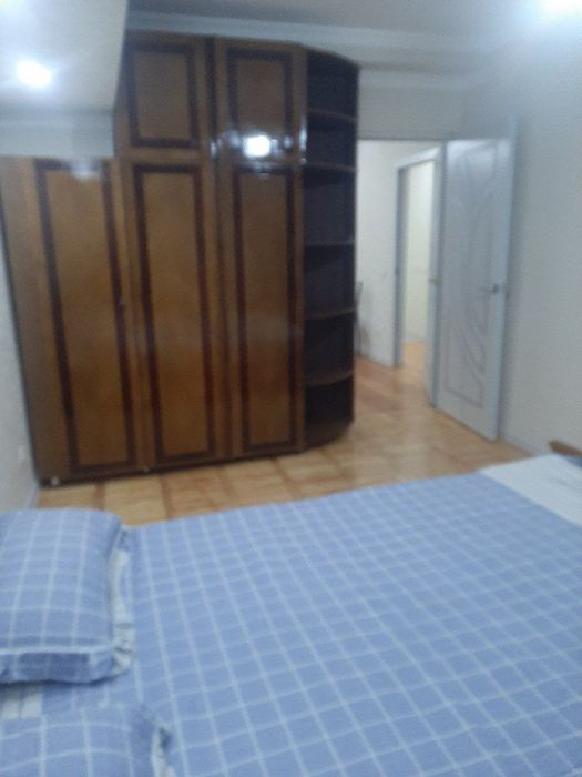 Сдаём 2-комнатную квартиру в районе Юнусабад-4