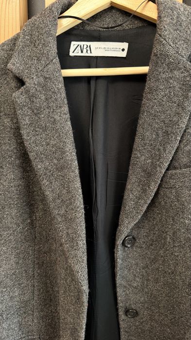 Zara пальто темно-серое