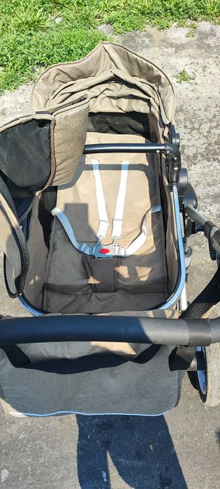 Детская коляска.