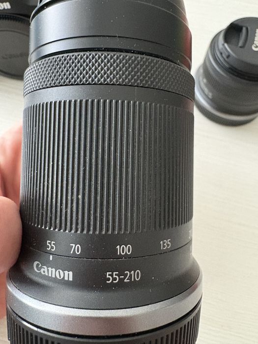Canon eos r50 2 obiective