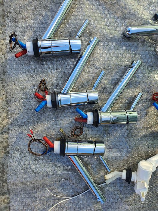 Baterii de apa pentru rulote cu si fara microcontact, import Germania