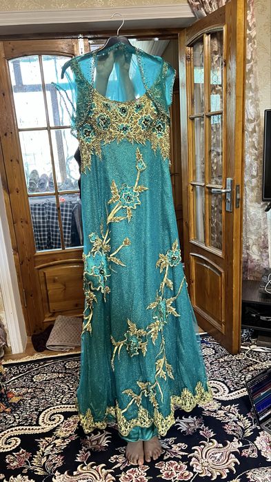 Куйлак бир марта кийилган сотилади