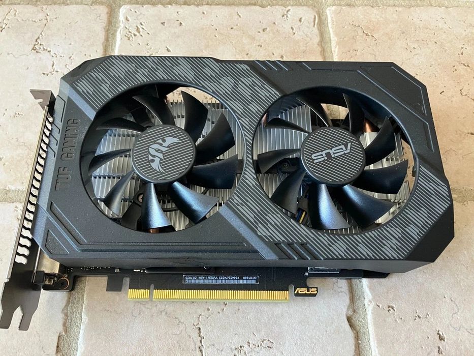 Asus Gtx 1650 dual DDR6